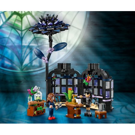 LEGO® Wednesday 76784 - Черна далия