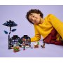 LEGO® Wednesday 76784 - Черна далия