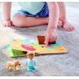 Игрален комплект, Hape, Комплект фигурки момче и куче с книжка, 3 части