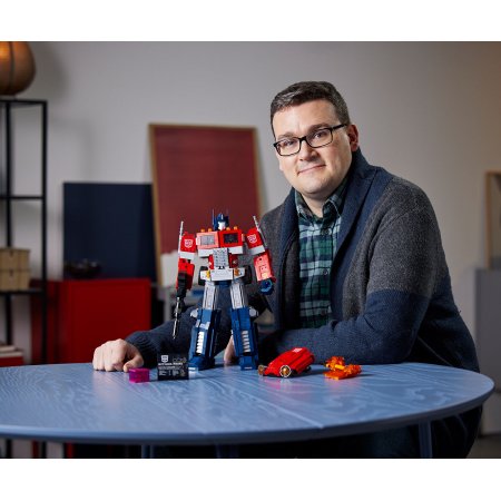 LEGO® Icons 10302 - Оптимус Прайм